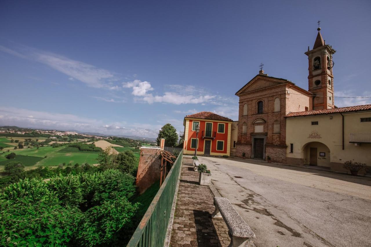 Il Pozzo Fiorito Apartment Cossombrato Bagian luar foto