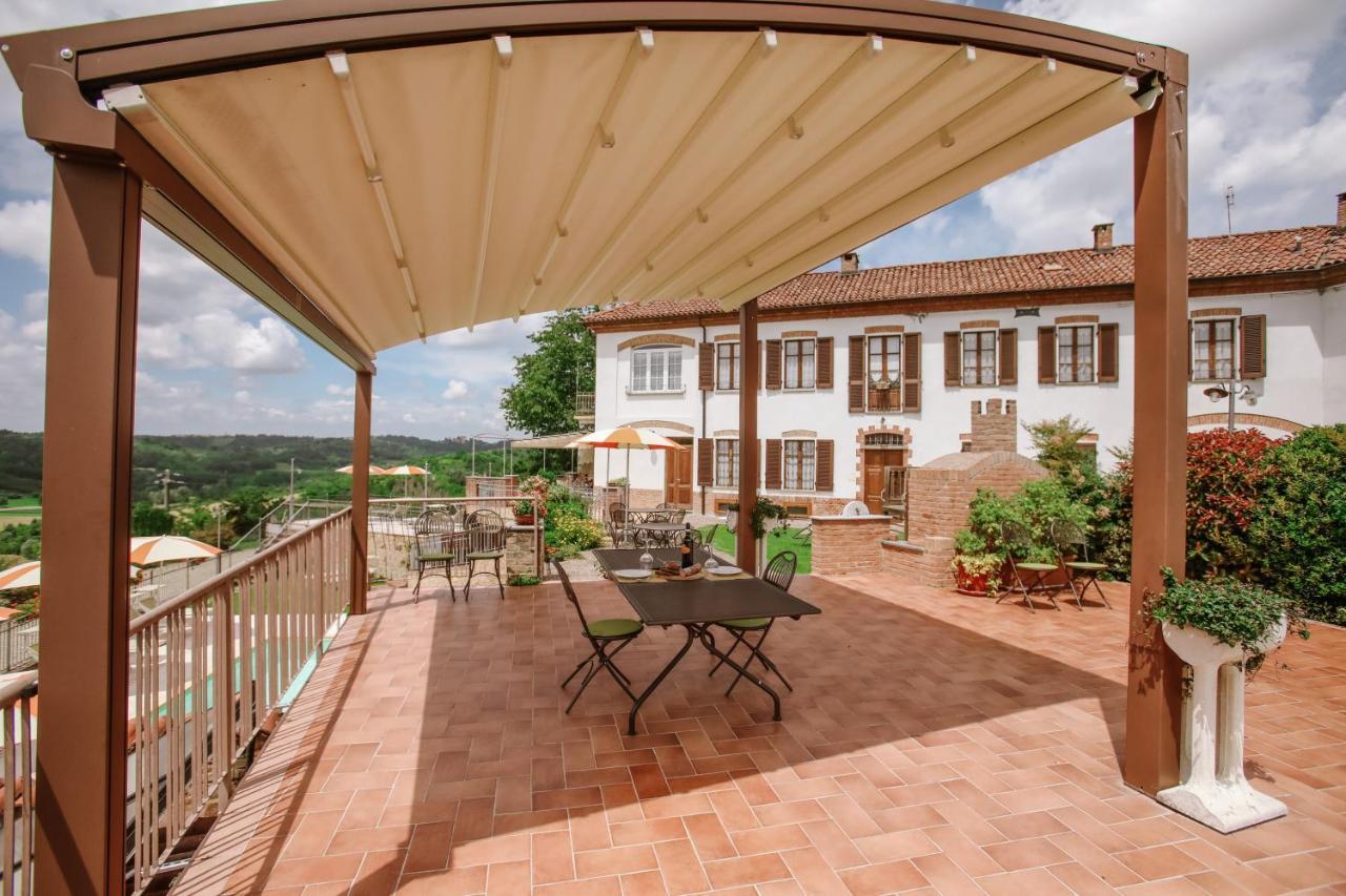 Il Pozzo Fiorito Apartment Cossombrato Bagian luar foto