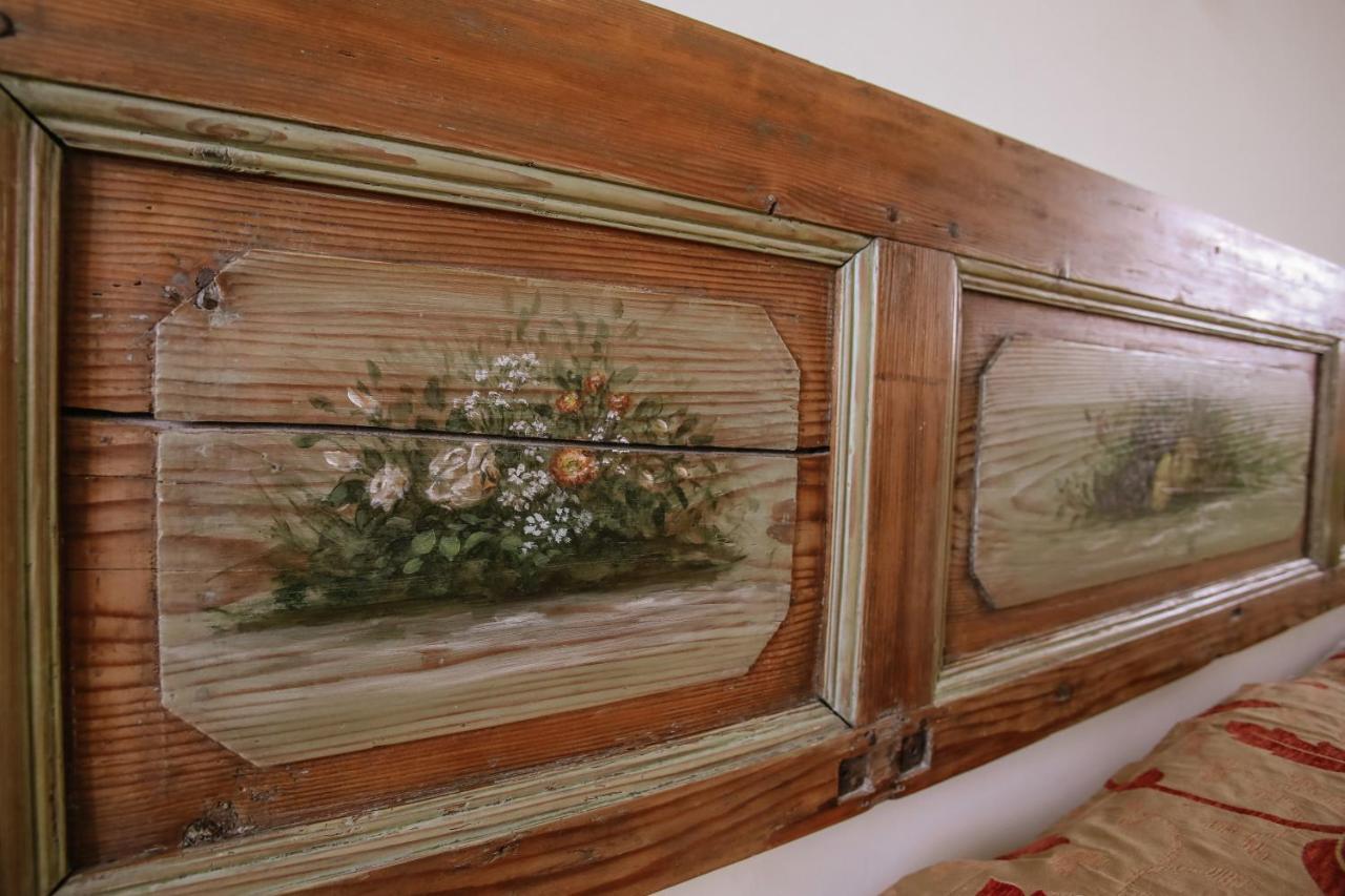 Il Pozzo Fiorito Apartment Cossombrato Bagian luar foto