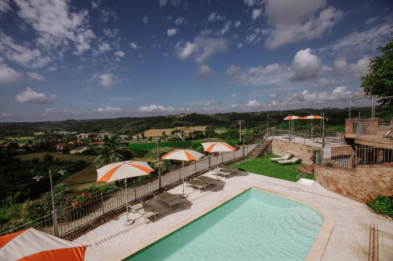 Il Pozzo Fiorito Apartment Cossombrato Bagian luar foto