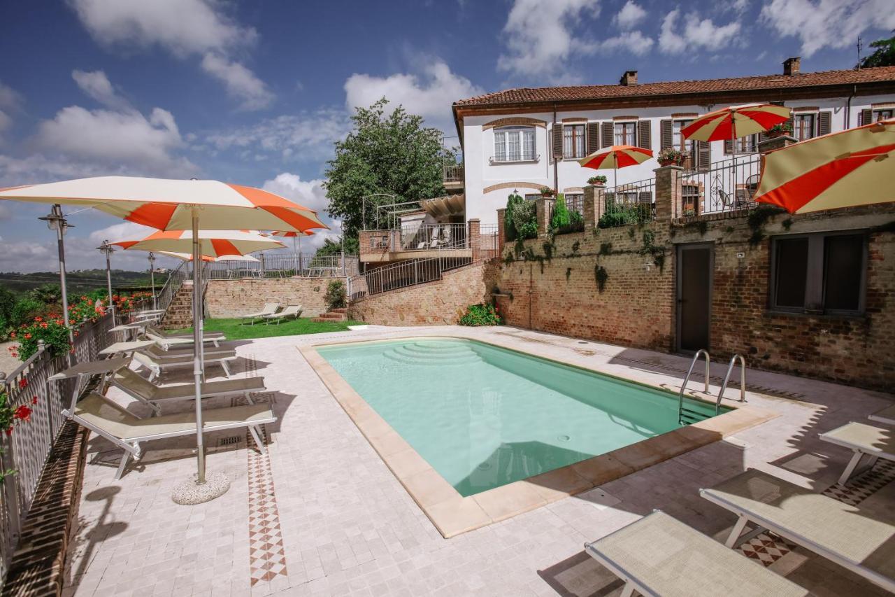 Il Pozzo Fiorito Apartment Cossombrato Bagian luar foto